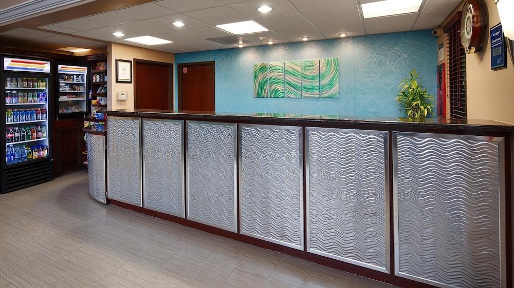 Days Inn & Suites By Wyndham Sam Houston Tollway Jersey Village Eksteriør billede
