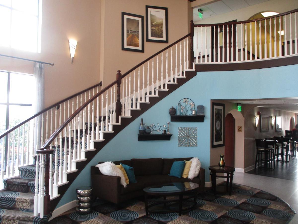 Days Inn & Suites By Wyndham Sam Houston Tollway Jersey Village Eksteriør billede