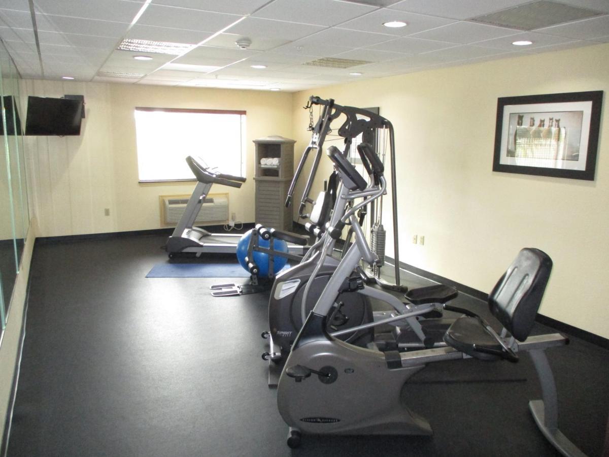 Days Inn & Suites By Wyndham Sam Houston Tollway Jersey Village Eksteriør billede