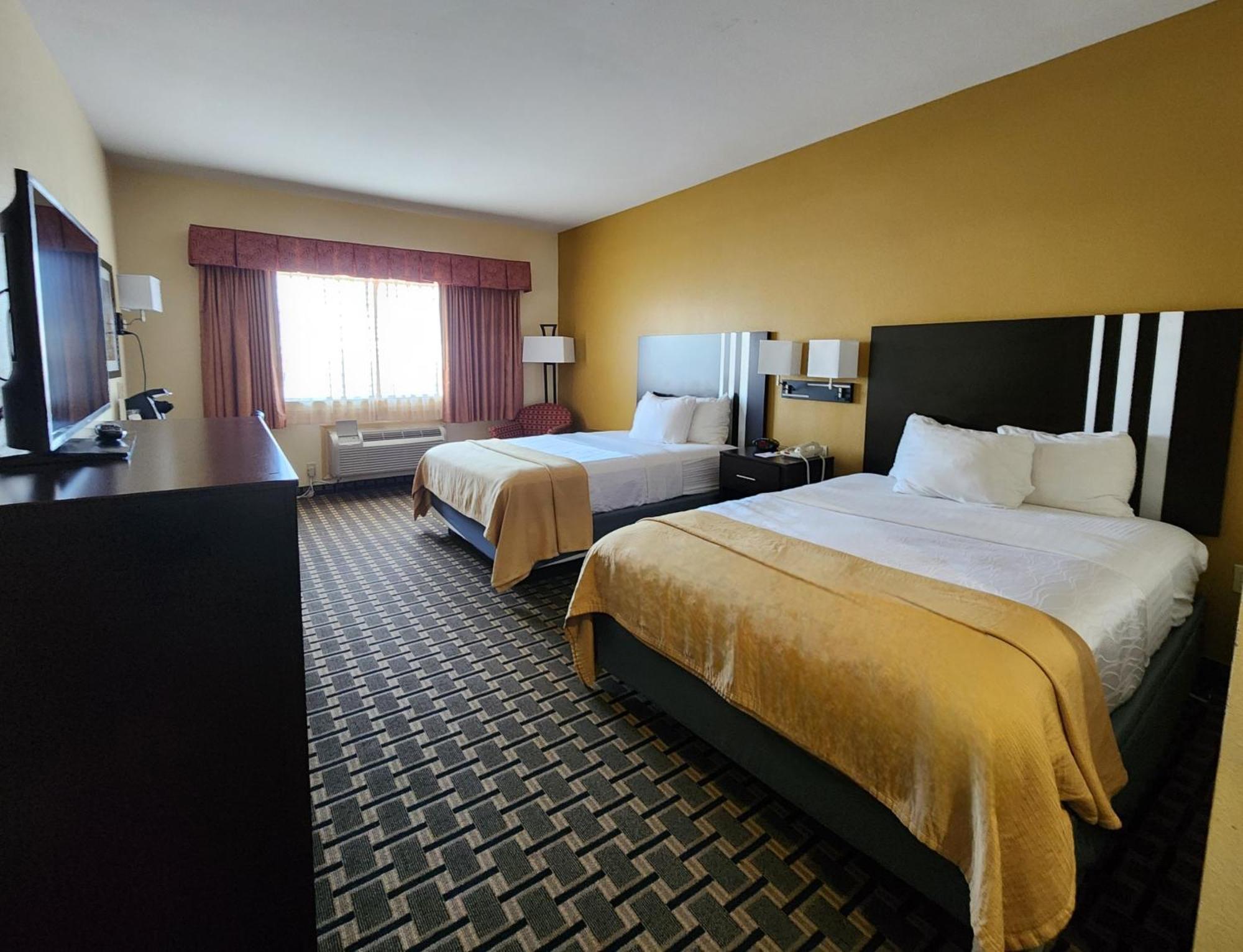 Days Inn & Suites By Wyndham Sam Houston Tollway Jersey Village Eksteriør billede