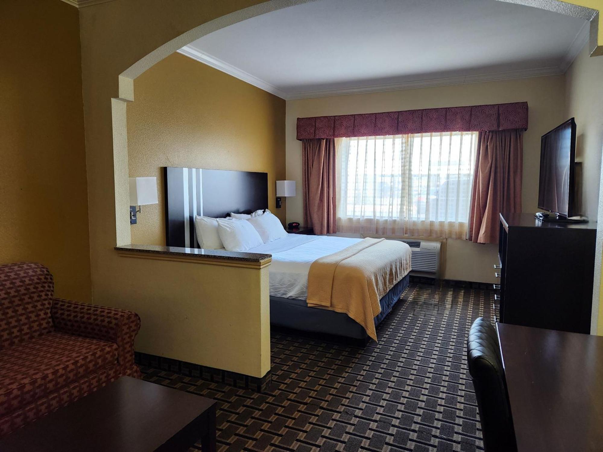 Days Inn & Suites By Wyndham Sam Houston Tollway Jersey Village Eksteriør billede