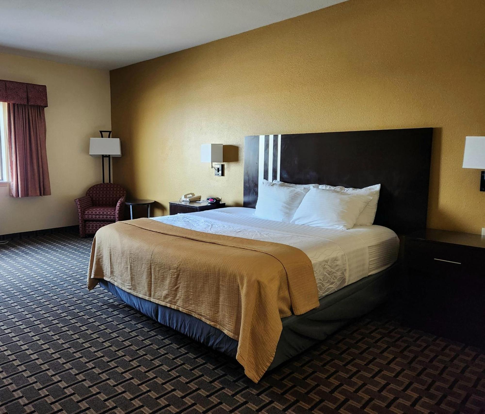 Days Inn & Suites By Wyndham Sam Houston Tollway Jersey Village Eksteriør billede