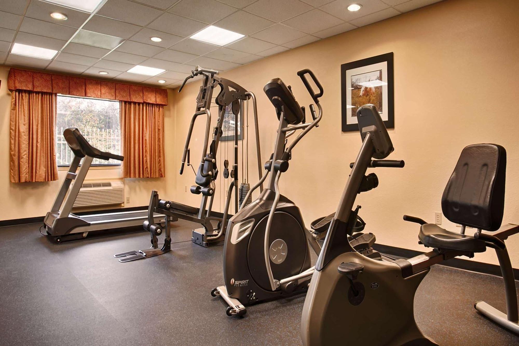 Days Inn & Suites By Wyndham Sam Houston Tollway Jersey Village Eksteriør billede